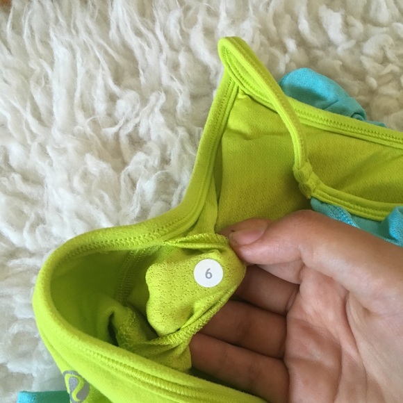LULULEMON blue/lime green tank top w/ bra - Picture 5 of 5